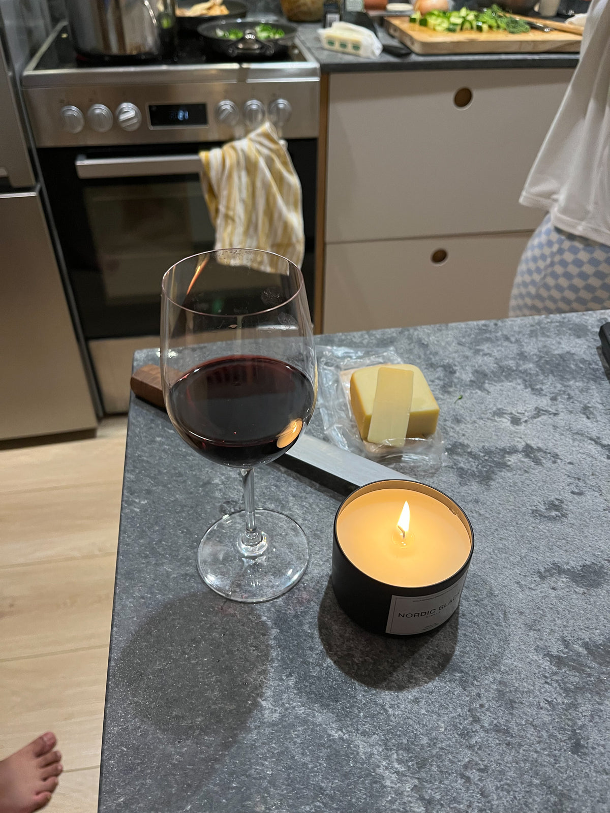 Nordic Black Candle